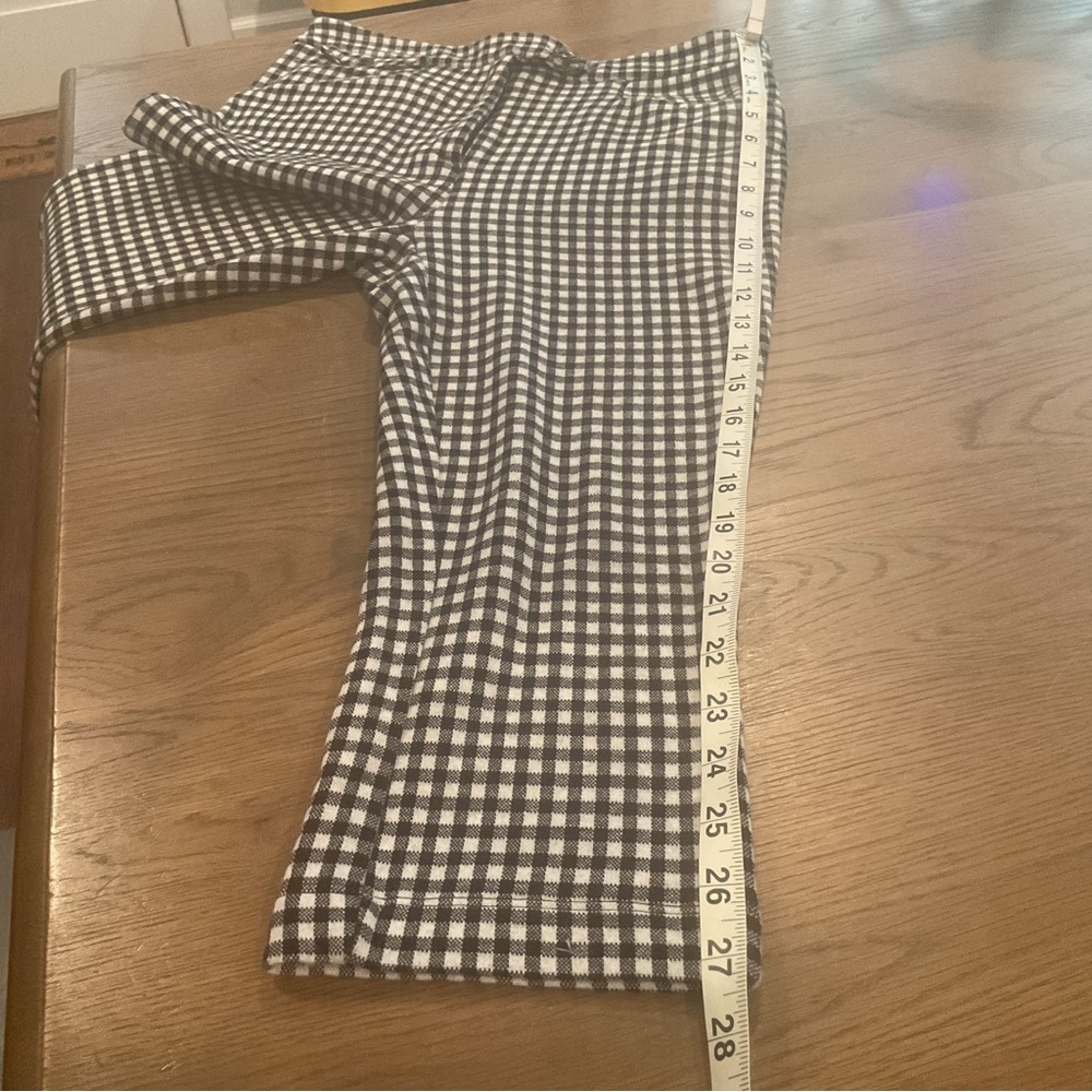 Anthropologie Black & White Gingham Capri Pedal Pusher Pants - Picture 14 of 16